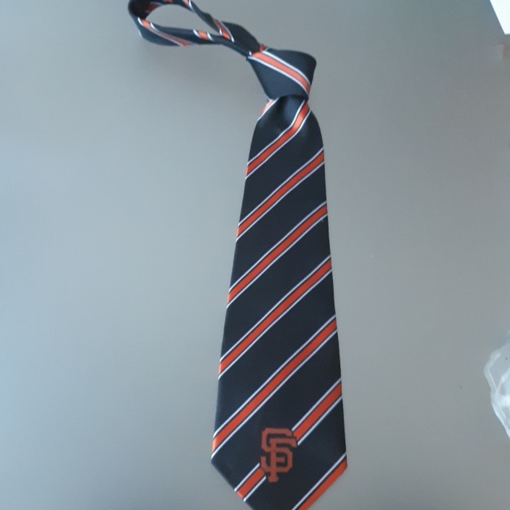 San Francisco Tie (shirt not included)